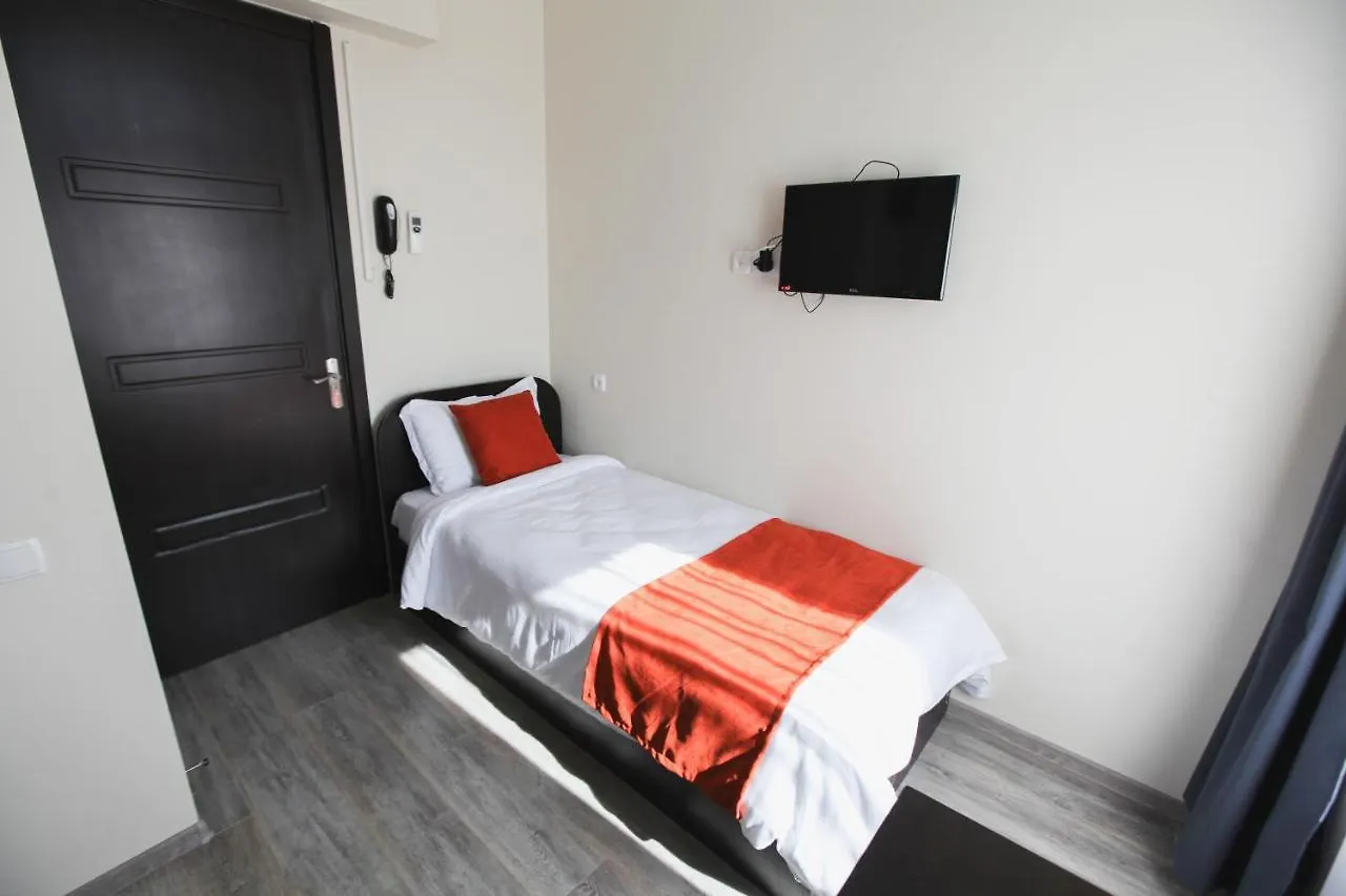 ***  Georgia Tbilisi Gt Hotel Грузия